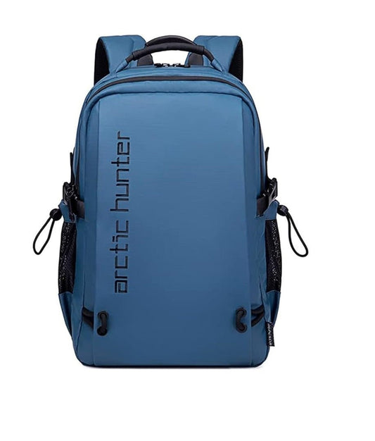 Wander Wear Bagpack ©